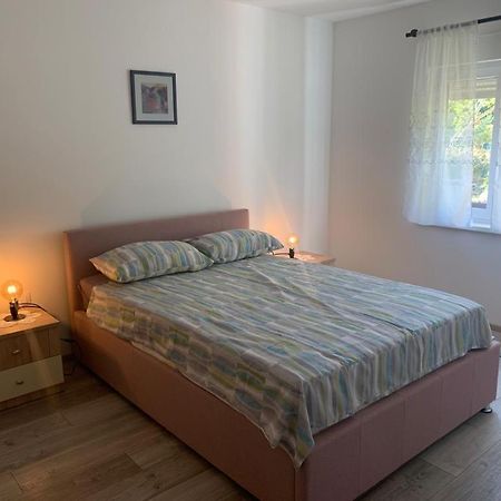 Apartman Dalija Vinkuran Exterior foto