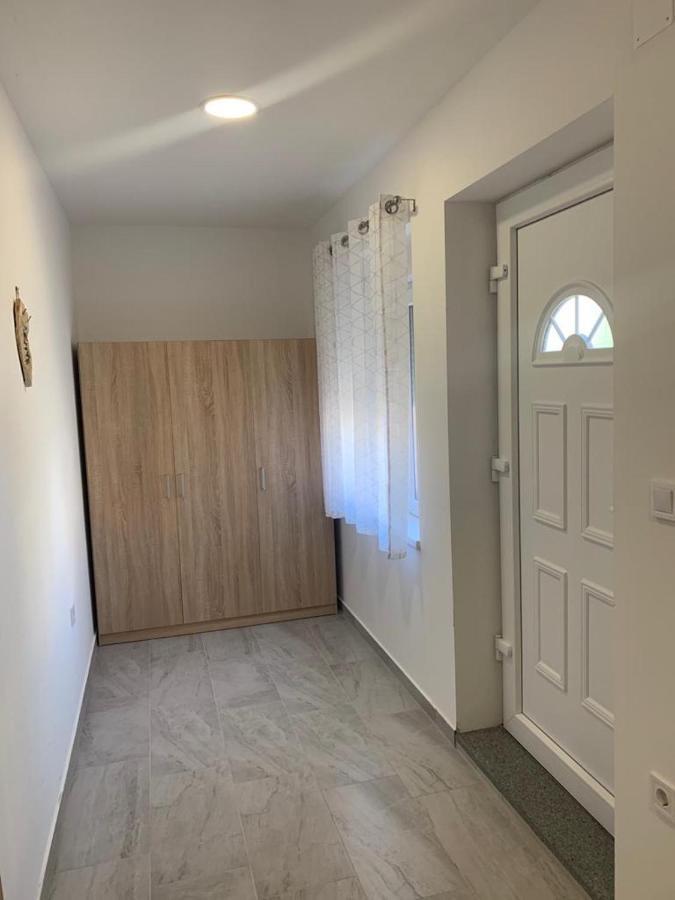 Apartman Dalija Vinkuran Exterior foto