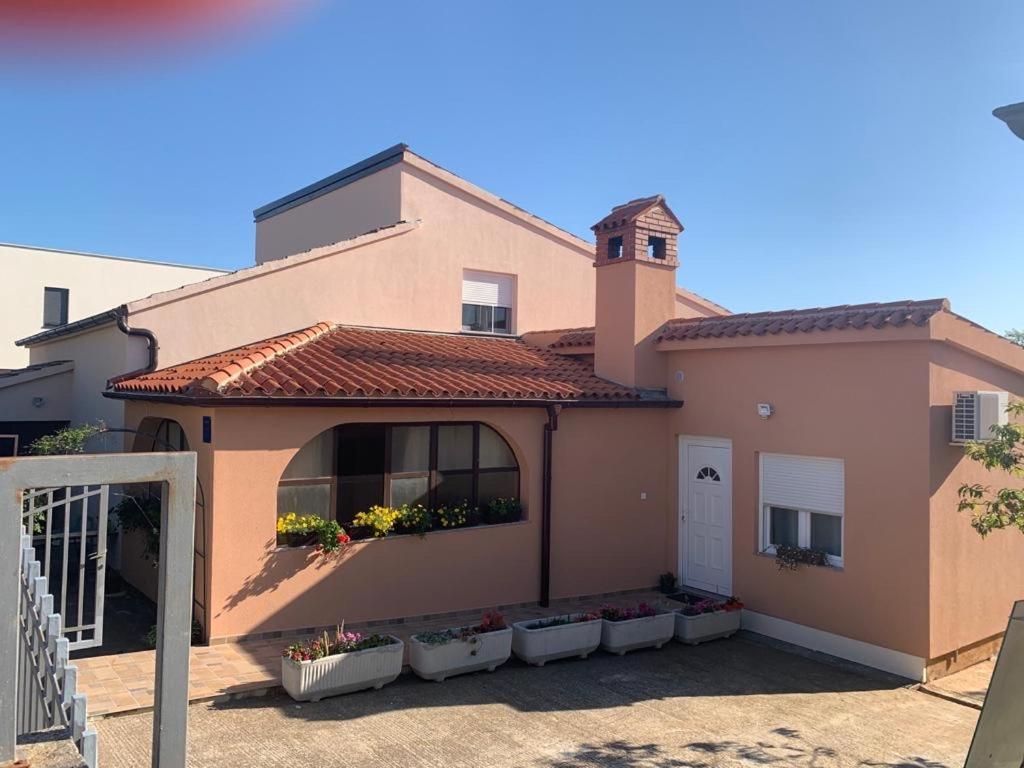 Apartman Dalija Vinkuran Exterior foto