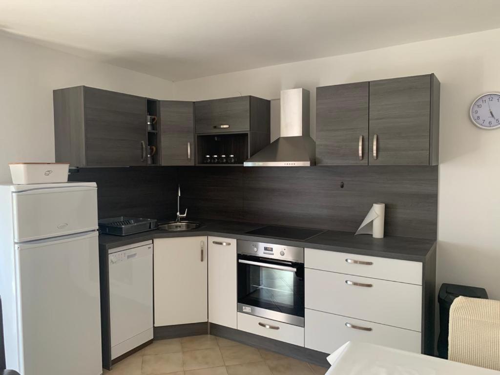 Apartman Dalija Vinkuran Exterior foto